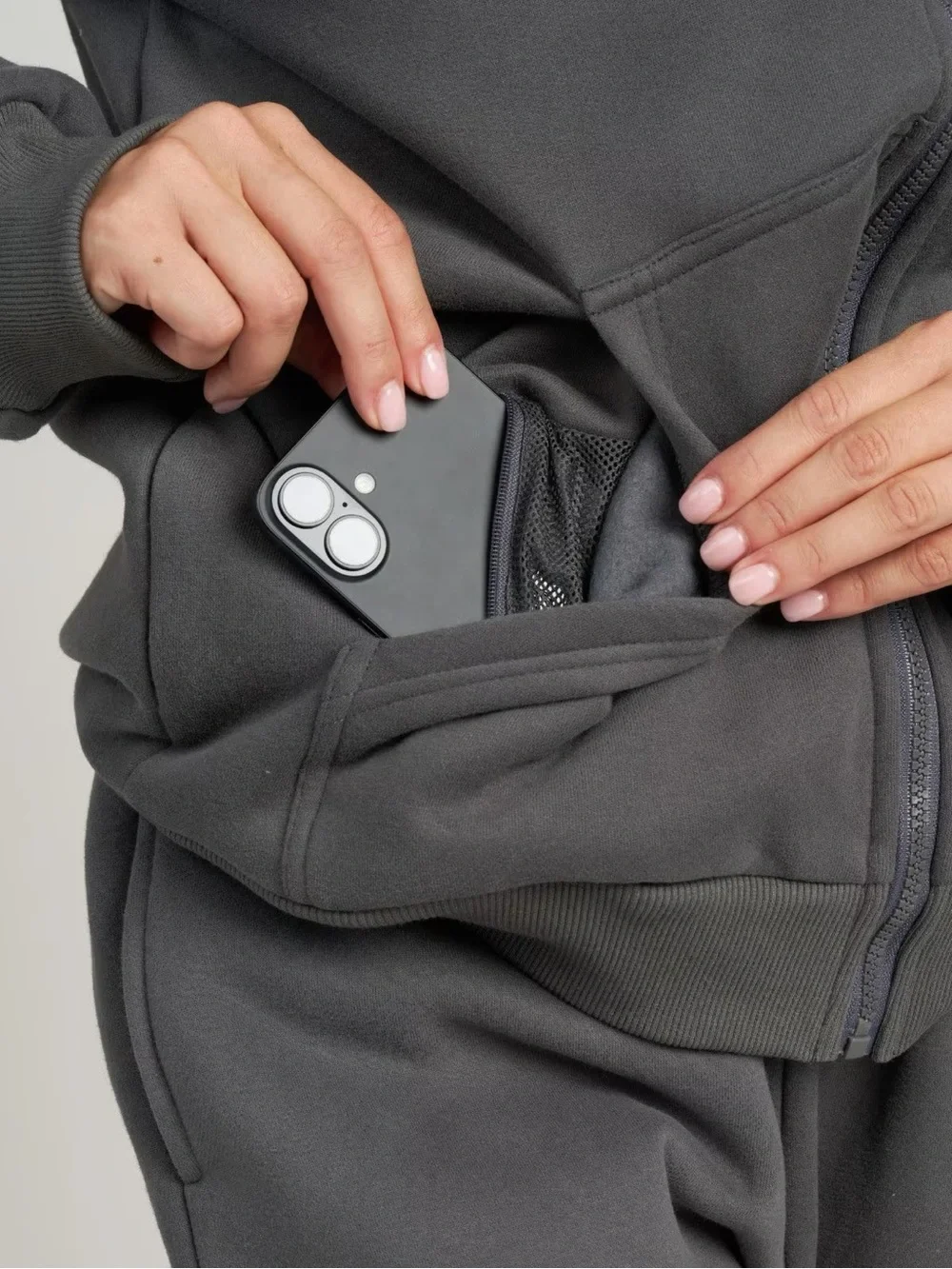 Comfrt Zip Travel Essentials Hoodie steel Grey Unisex - Picture 3 of 6